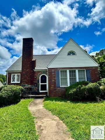 808 Spruce Street, Martinsville, VA 24112