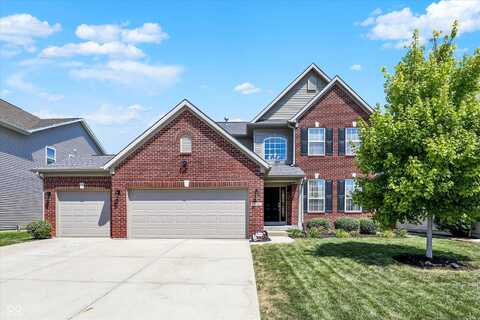 6216 Eagle Lake Drive, Zionsville, IN 46077