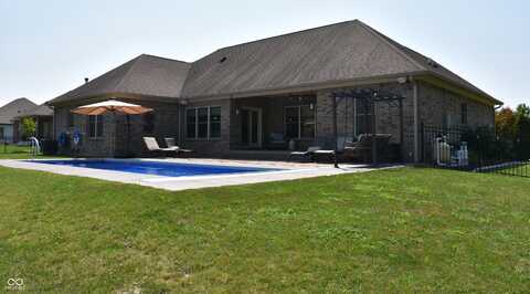 8034 Clearwater Court, Plainfield, IN 46168