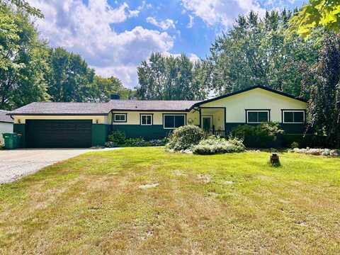 21790 McPhall, Armada, MI 48005