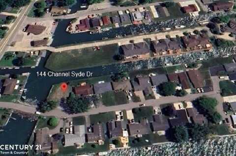 144 Channelsyde, Algonac, MI 48001
