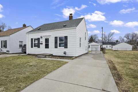 22095 Rausch, Eastpointe, MI 48021