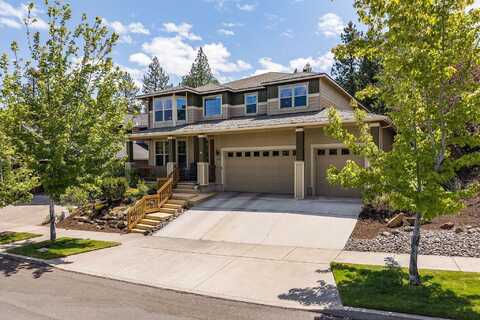 400 NW Flagline Drive, Bend, OR 97703