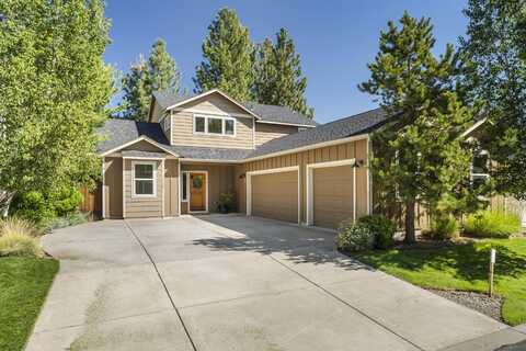 1642 W Hill Avenue, Sisters, OR 97759