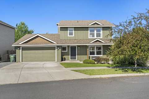 3227 NE Sandalwood Drive, Bend, OR 97701