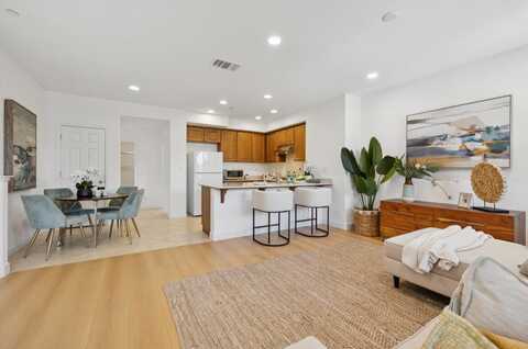 1378 Shore DR, SAN JOSE, CA 95131