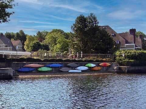 76 S. Quinsigamond Ave, Shrewsbury, MA 01545