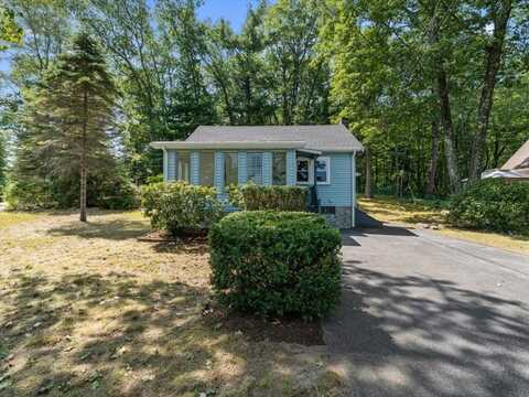 38 Oakhurst Rd, Hopkinton, MA 01748