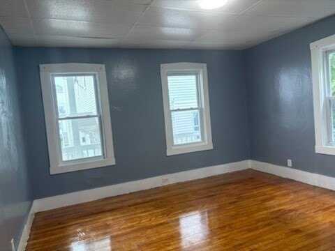 15 Mendon Street, Worcester, MA 01536