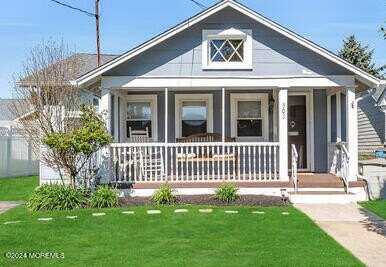 305 8th Avenue, Spring Lake Heights, NJ 07762