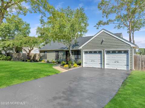 968 Goose Creek Road, Toms River, NJ 08753