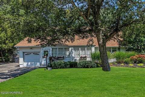 984 Westminster Drive, Toms River, NJ 08753