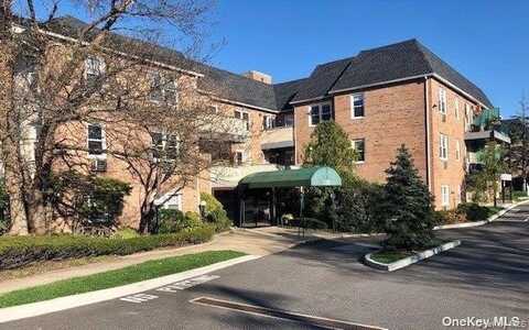 570 Broadway, Lynbrook, NY 11563