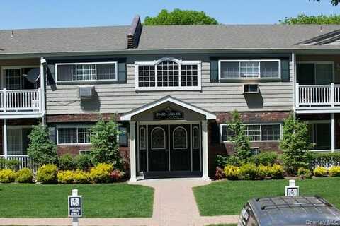 76 Mount Vernon Avenue, Patchogue, NY 11772