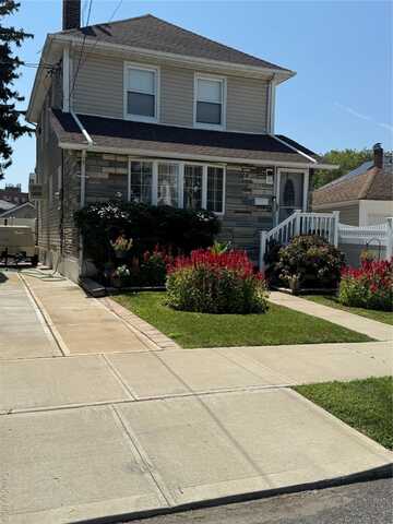 224-12 93 Avenue, Queens Village, NY 11428