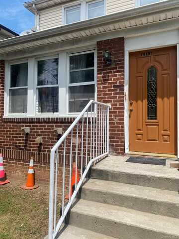 111-15 205th Street, Saint Albans, NY 11412