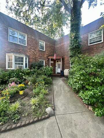 14104 77th Avenue, Flushing, NY 11367
