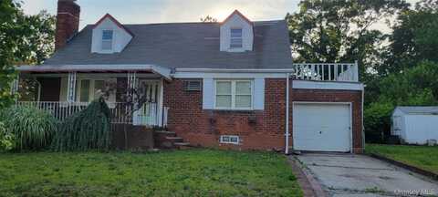 6 Newburgh Street, Elmont, NY 11003
