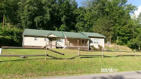 5649 Loop Seven Hwy, DAVY, WV 24828