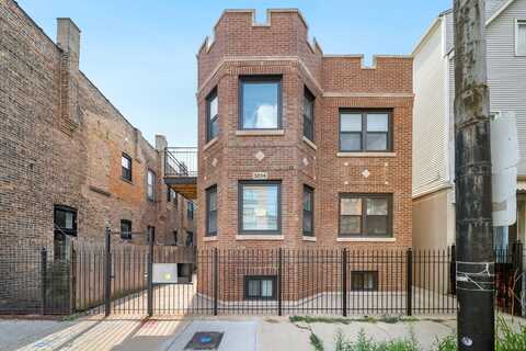 3014 N California Avenue, Chicago, IL 60618