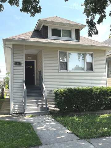 2235 Harvey Avenue, Berwyn, IL 60402