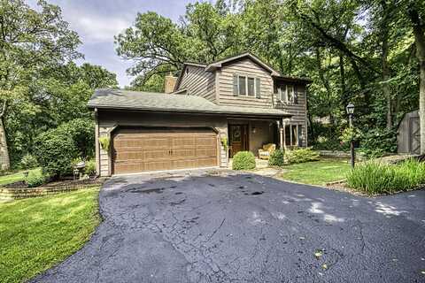 3n411 MAPLE Court, West Chicago, IL 60185
