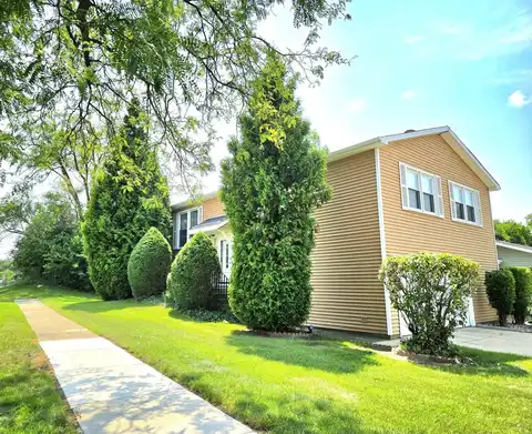 371 Thorncliffe Drive, Glendale Heights, IL 60139