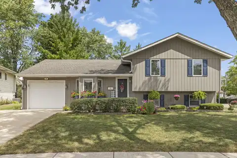 86 Joseph Lane, Glendale Heights, IL 60139