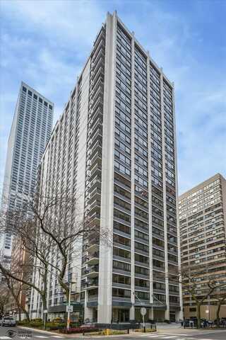 222 E Pearson Street, Chicago, IL 60611