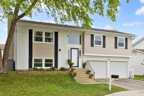 1669 W Bayside Court, Hoffman Estates, IL 60192