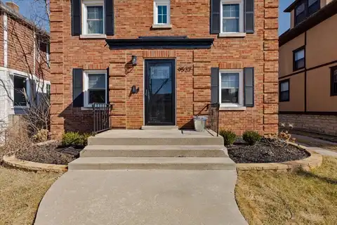 9527 S Damen Avenue, Chicago, IL 60643