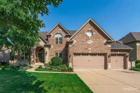 539 Eagle Brook Lane, Naperville, IL 60565
