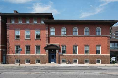 2150 W NORTH Avenue, Chicago, IL 60647