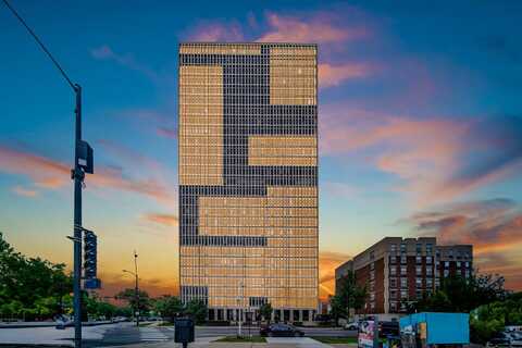 6700 S South Shore Drive, Chicago, IL 60649