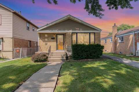 7802 Mulligan Avenue, Burbank, IL 60459
