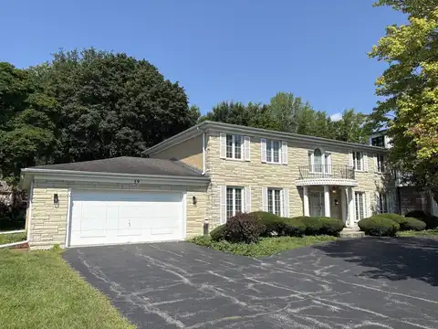 59 Regent Drive, Oak Brook, IL 60523