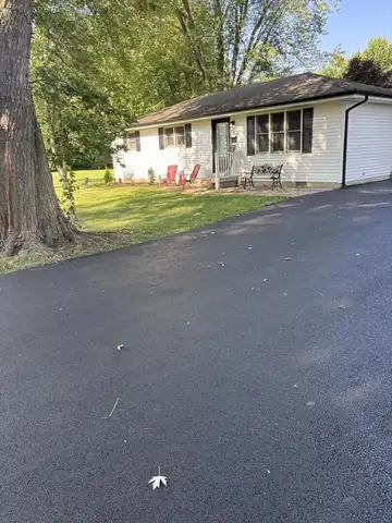 466 N Walker Street, Braidwood, IL 60408