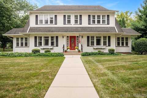 1334 W Downer Place, Aurora, IL 60506