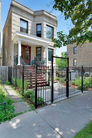 3270 W WRIGHTWOOD Avenue, Chicago, IL 60647