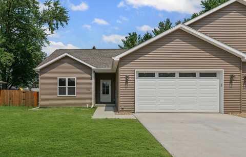 114 W Mchenry Street, Urbana, IL 61801