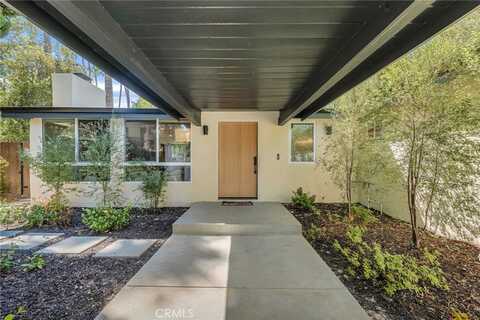 4941 Rigoletto Street, Woodland Hills, CA 91364