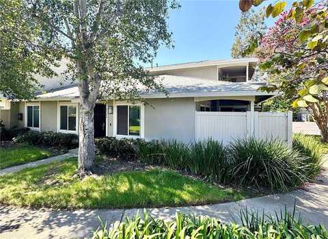 2526 S Laurelwood, Santa Ana, CA 92704