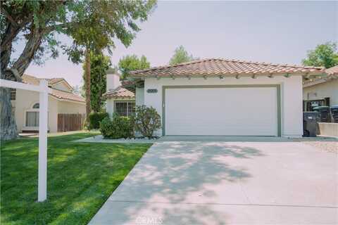 25205 Via Las Lomas, Murrieta, CA 92562