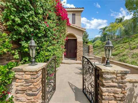 28346 Linda Vista Street, Canyon Country, CA 91387