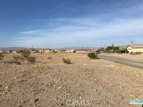 2261 Shore Avenue, Salton City, CA 92274