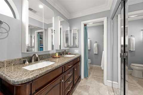 2330 Vanguard Way, Costa Mesa, CA 92626