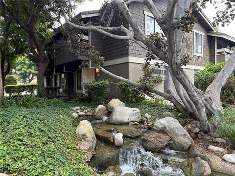 21 Streamwood, Irvine, CA 92620