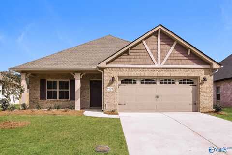9509 Hampton Oak Drive, Owens Cross Roads, AL 35763