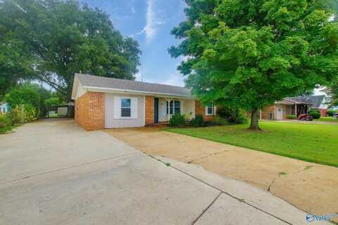 48 Tana Avenue, Courtland, AL 35618