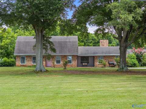 4885 Elledge Lane, Tuscumbia, AL 35674